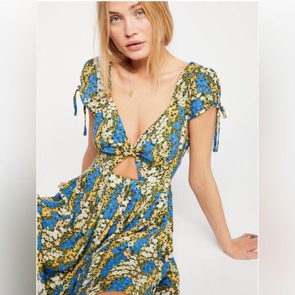 Free People Womens Miss Right Dress Size S‎ Playful Flirty Floral Fun - Picture 2 of 10